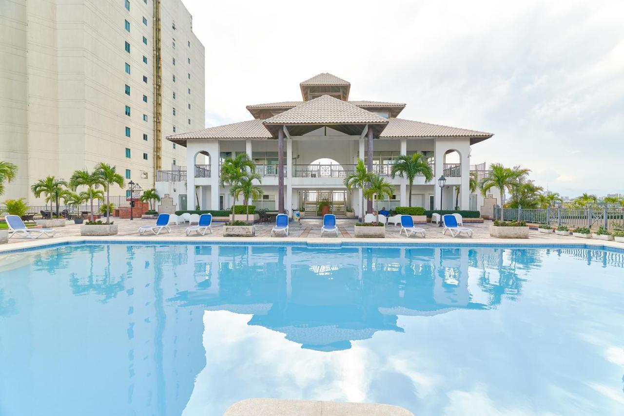 Exquisite Oceanfront Suite Santo Domingo Exterior photo